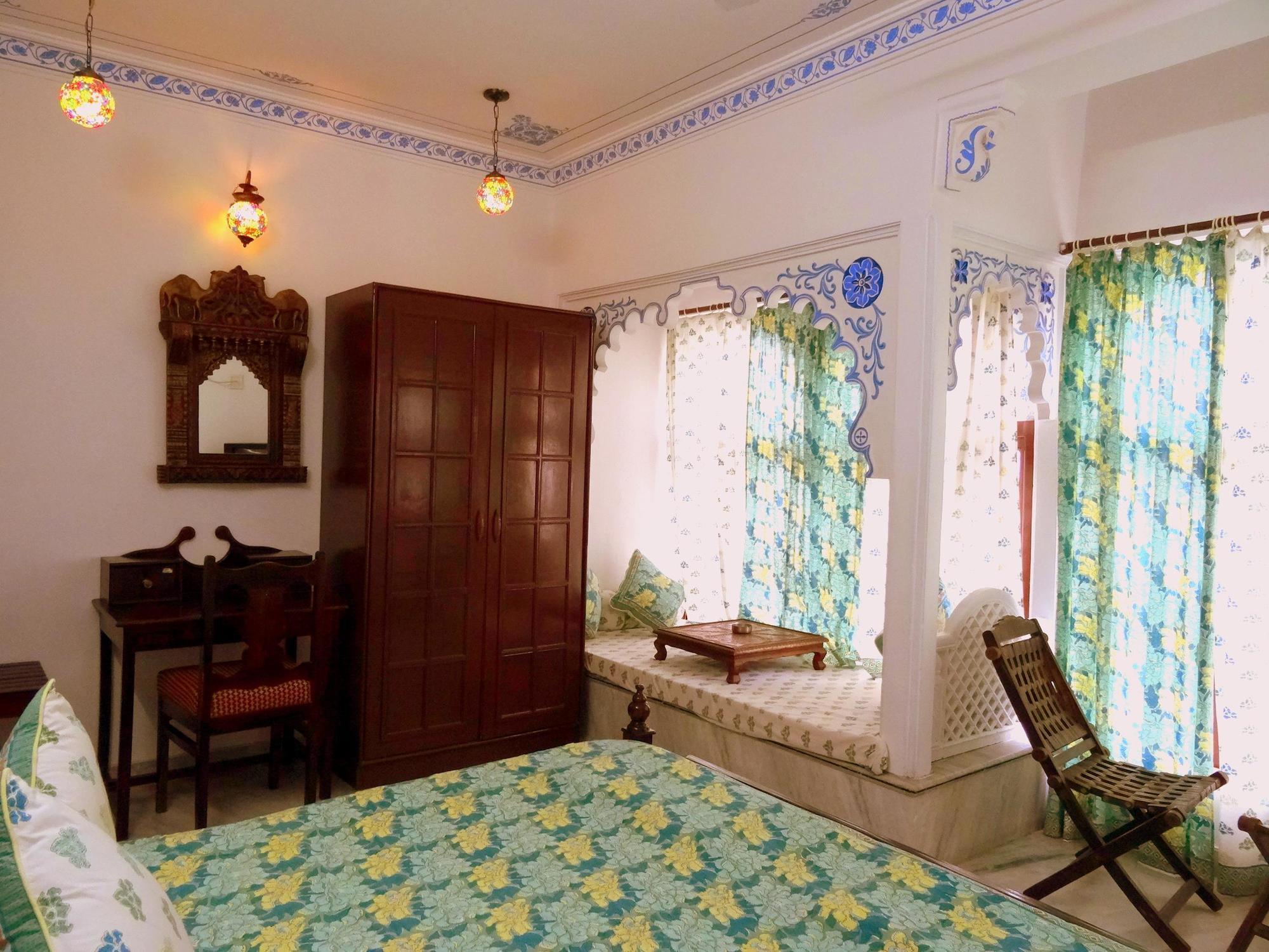 Fabhotel Pichola Haveli Удайпур Екстериор снимка